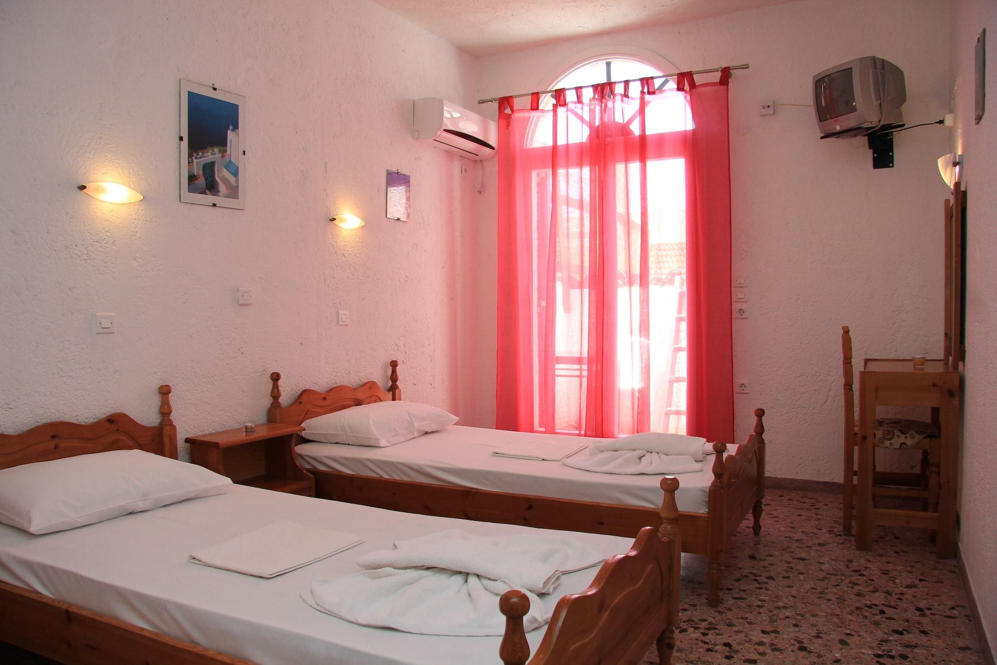 Santa Irini Hotel Perissa  Zewnętrze zdjęcie