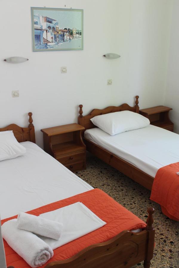 Santa Irini Hotel Perissa  Zewnętrze zdjęcie