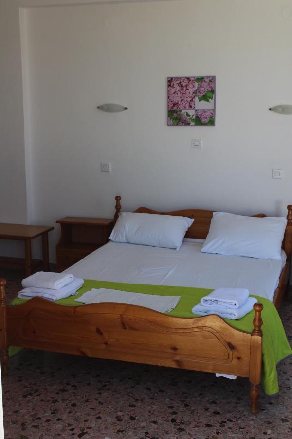 Santa Irini Hotel Perissa  Zewnętrze zdjęcie