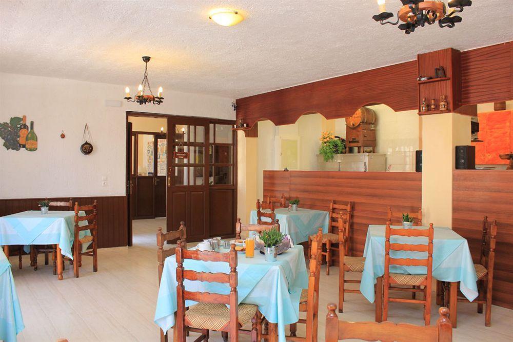 Santa Irini Hotel Perissa  Zewnętrze zdjęcie